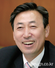 페이퍼테이너 뮤지엄은 상상력의 쾌거